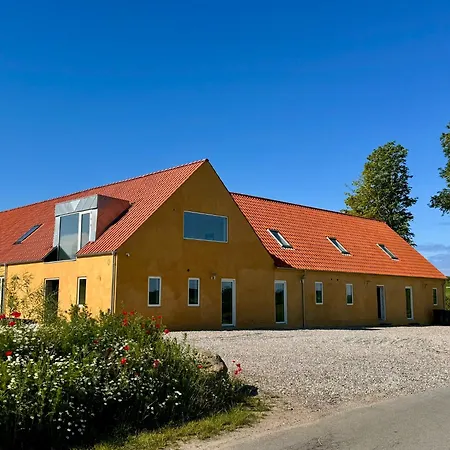 Charming - Beate Aparthotel