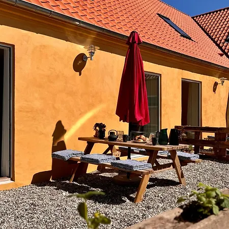 Charming - Beate Эбельтофт