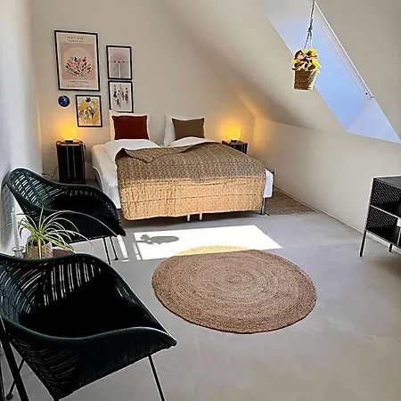 Апарт-отель Charming - Beate 4*